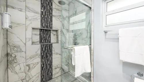 Cozy Getaway with Pool and Putting Green Unit 1 - Foto 4, Shower