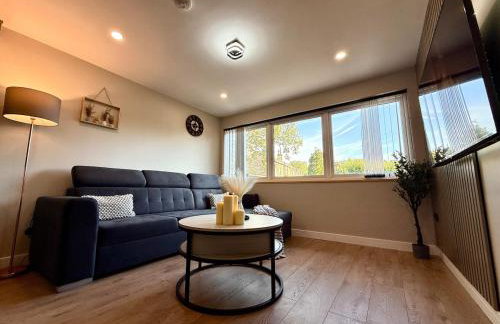 Detached Modern Flat 8 Min Walk to Pudsey Station - Foto 25