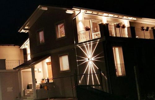 Living with style between mountains & apple orchards - Foto 29