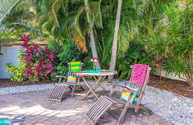 Fruit & Wine Saltwater Pool Home - Foto 27