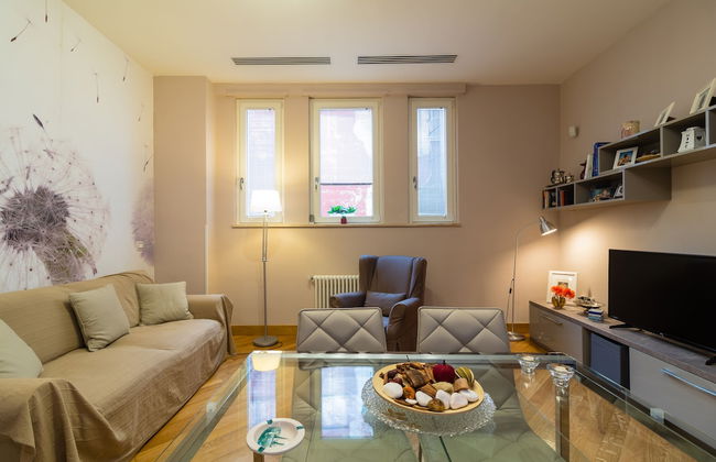Elegant Flat at Municipio by Napoliapartments - Foto 12