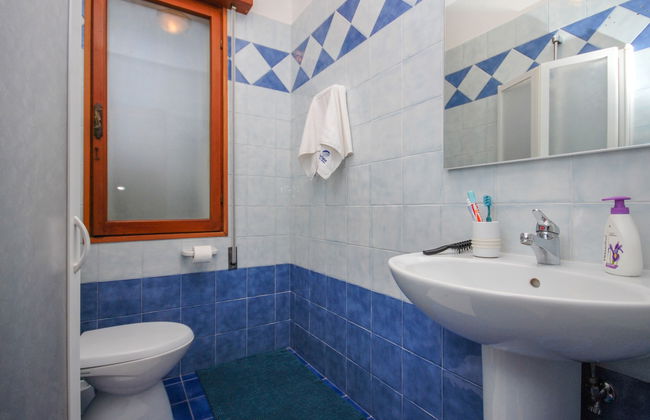 2 bedroom Apartment in Lignano Sabbiadoro with garden - Photo 10