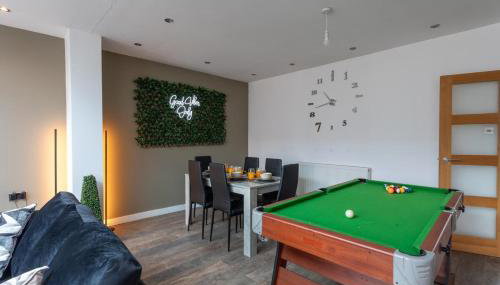 Brand New 5 Bed Home With Snooker Table, Wolverhampton - Foto 3