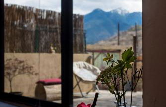 Le nid d' évol gite avec balnéo,terrasse et vue sur la montagne - Foto 12