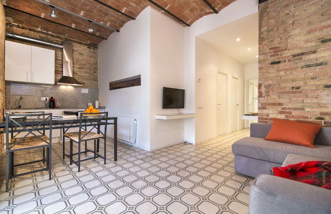 Happy People Gaudi Sant Pau - Foto 70