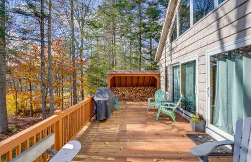 1 Mi to Mt Snow Luna Stella Home with Fireplace - Photo 4