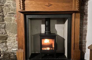 Luxury Cornish House next to Cliffs & Surf Beaches - Photo 4