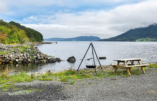 7 Person Holiday Home in Averoy - Foto 26