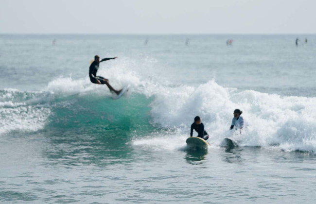 Curso de surf en Barcelona - Foto 7