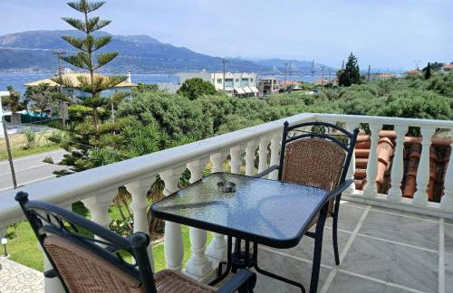 Helen's Seaside Apartment - Foto 7