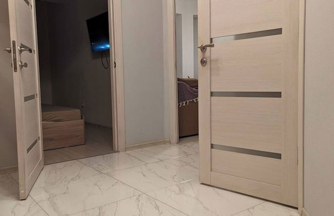 Charming Chișinău Apartment With Gas Heating & Hot Tub - Photo 18