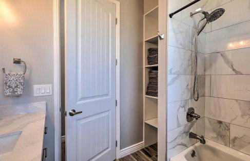 Vistas Bonitas Home with Patio 7 Mi to Snowbowl! - Foto 20