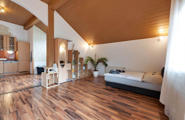 Modern Holiday Home in Pinsdorf With Garden - Photo 39