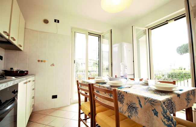 Holidaycasa Villa Iolanda - Piu Spazio piu Privacy - Photo 15