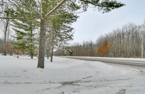 Home Theater and Hot Tub! Home Near Higgins Lake - Foto 27