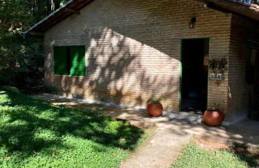 Casa charmosa em condomínio arborizado - Foto 31