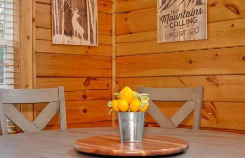 Soco Serene Cabin in the Heart of Maggie Valley - Foto 44