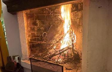 hilltop villa garden with great views - Foto 4