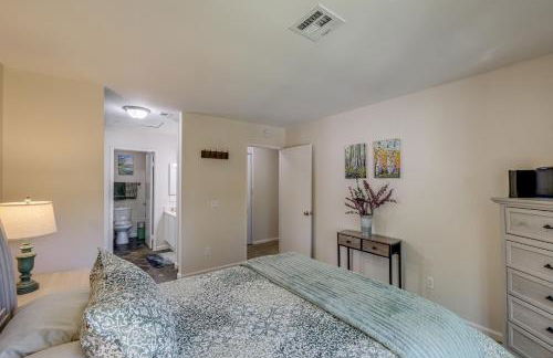 Pool Access and Balcony Updated Condo Near UCSD! - Photo 16