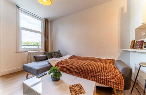 L'Holden - 2 beds - Terrace - Wifi - Tram - Foto 8