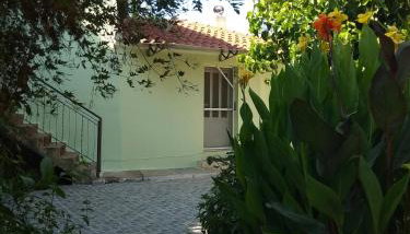 Ευχάριστο σπίτι με ωραίο κήπο - Foto 2