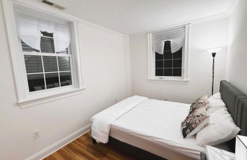 Entire 4 bedroom familyfriendly basement apartment, MetroWalk - Foto 17