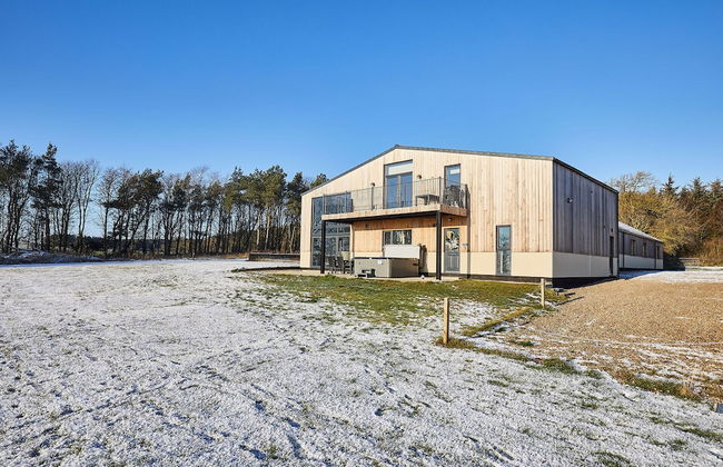 Host Stay The Gathering - Photo 20