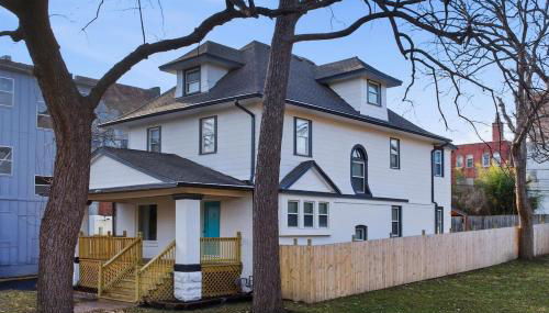 NEW! Gated, Secure, Modern, Beauriful 6 bdr, 4 bth, Near Everything - Foto 2