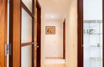 Apartamento con gran patio y excelente ubicación! - Photo 13