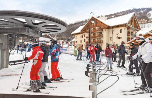 Les chalets du galibier 2 WIFI Parking privé 4stars - Foto 2