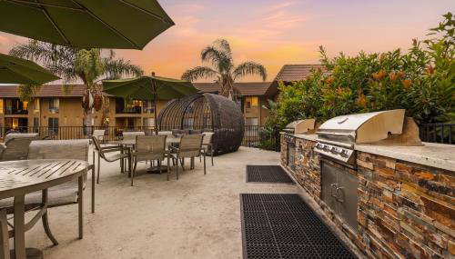 Luxury 2BR Apartment Near SeaWorld, Airport & Downtown San Diego - Foto 5, sunbed