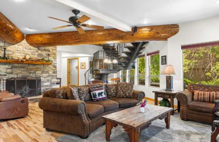 The Fairway Hideaway by AvantStay Game Room Outdoor Dining Near Lake Arrowhead - Foto 5