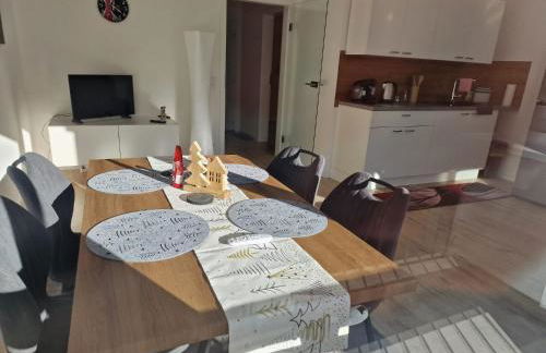 40 m2 Appartement Nürnberg Ost mit Balkon 8 Min by car to Expo Modern Stay Highspeed WLAN Quiet and Green - Foto 6