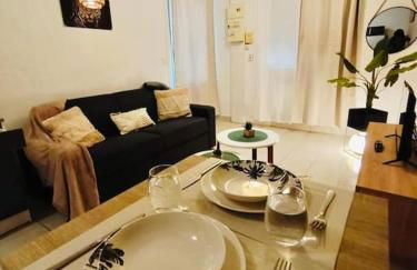 Savana Lodge, Wi-Fi, Parking Privé et Calme, Sortie 12 ChanaS - Foto 19