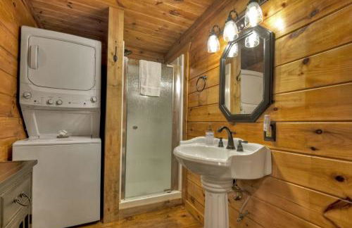 Goldfinch Rustic - Retreat w Hot Tub& Fire Pit - Foto 35