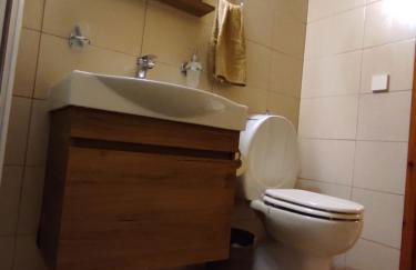 EfisHouse - Photo 29