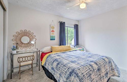 Bryan Home with Deck and Yard about 4 Mi to Texas A and M! - Photo 17