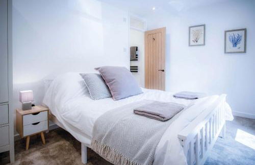 The Cottage - 2 Bedroom Cottage - Tenby - Photo 8