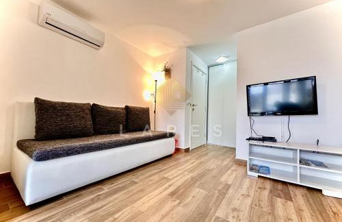 Apartments studio Vukman Novalja - Photo 5