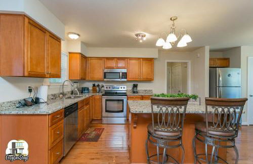 Huge Home For Groups Near Downtown - Foto 55