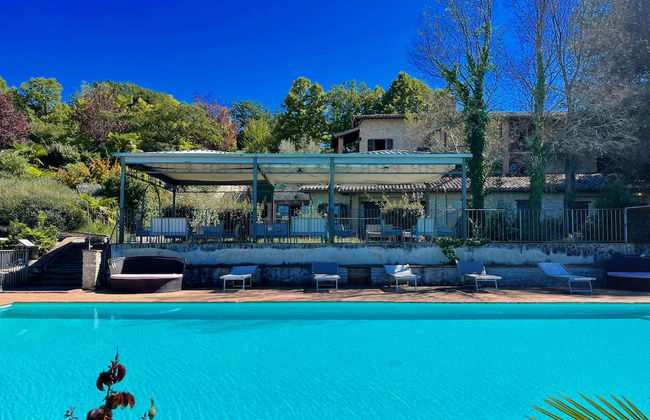 Spoleto Poolside - apt Sleeps 4 on Beautiful Campus - 1 km max Spoleto Central - Photo 24