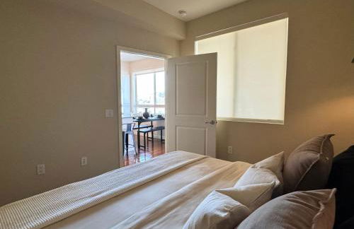 Stylish 1 Bedroom Apartment in LA with Free Parking - 10 Minutes away from Ceders Sinai - Foto 2