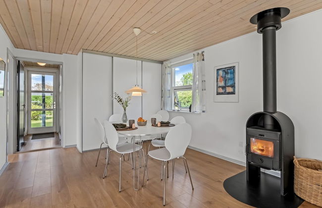 "Teija" - 300m from the sea - Foto 24