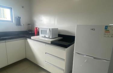 03 quartos (ar condicionado e ventilador), até 10 pessoas, garagem, atrás do hospital da Unimed apt 202 - Foto 43