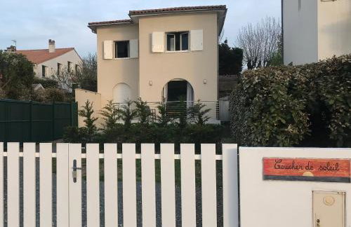 Devant la mer et la plage de ROYAN PONTAILLAC, 4chambres 2 à 8 personnes - Photo 63