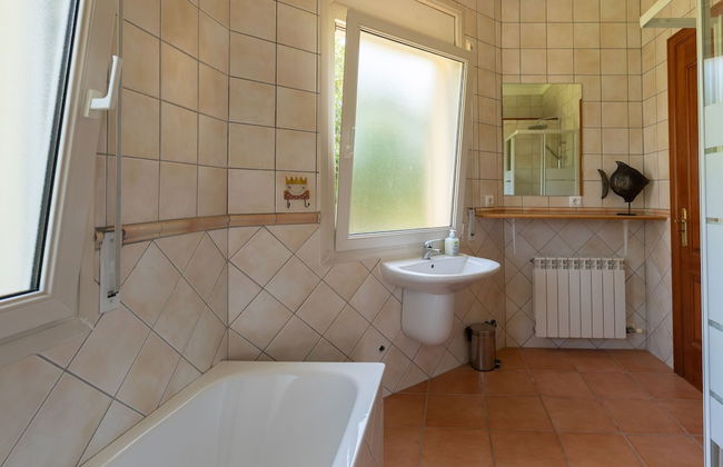 Delux Villa in Vilacolum With Swimming Pool - Foto 23