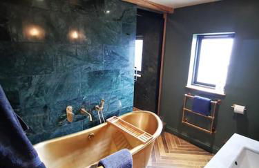 The Architects Home - Photo 10