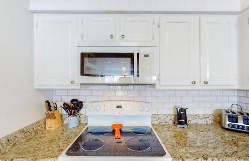 Gulf-front condo on bike path with beach views outdoor pool tennis & gym - Foto 24