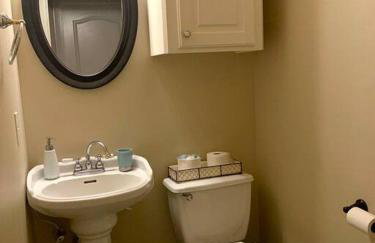 Luxury, modern, homely 4 bedroom house, close to city center, hospitals and shopping centers - Foto 14