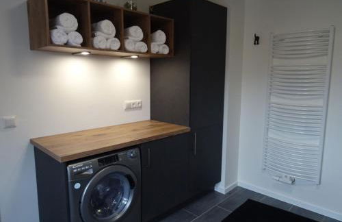 "Bi Oddi" - moderne FeWo mit Terrasse und Garten - Foto 11